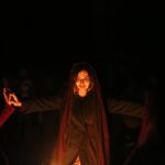 披肩斗篷：穿越時空的時尚哲學